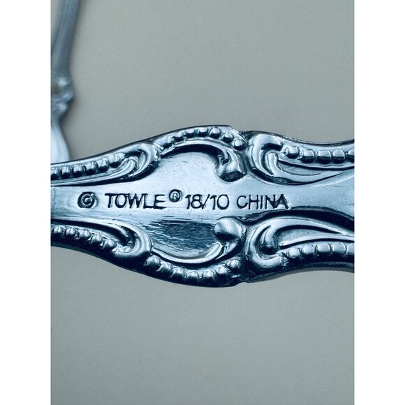 Set of 8 Towle OLD COLONIAL 18/10 Stainless Salad Forks - Picture 7 of 8